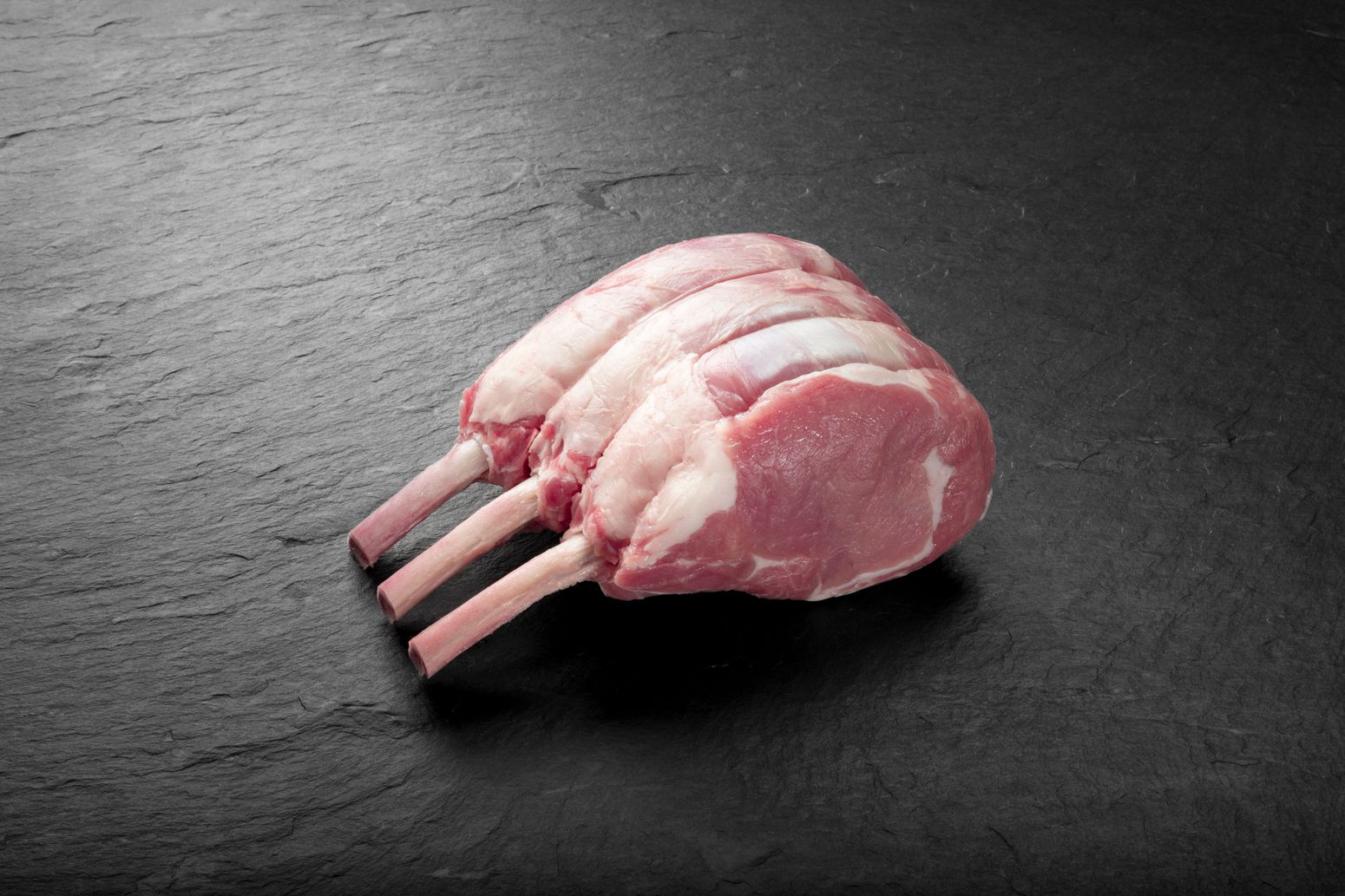 Handselected Swiss Veal Kotelett am Stück "klein"