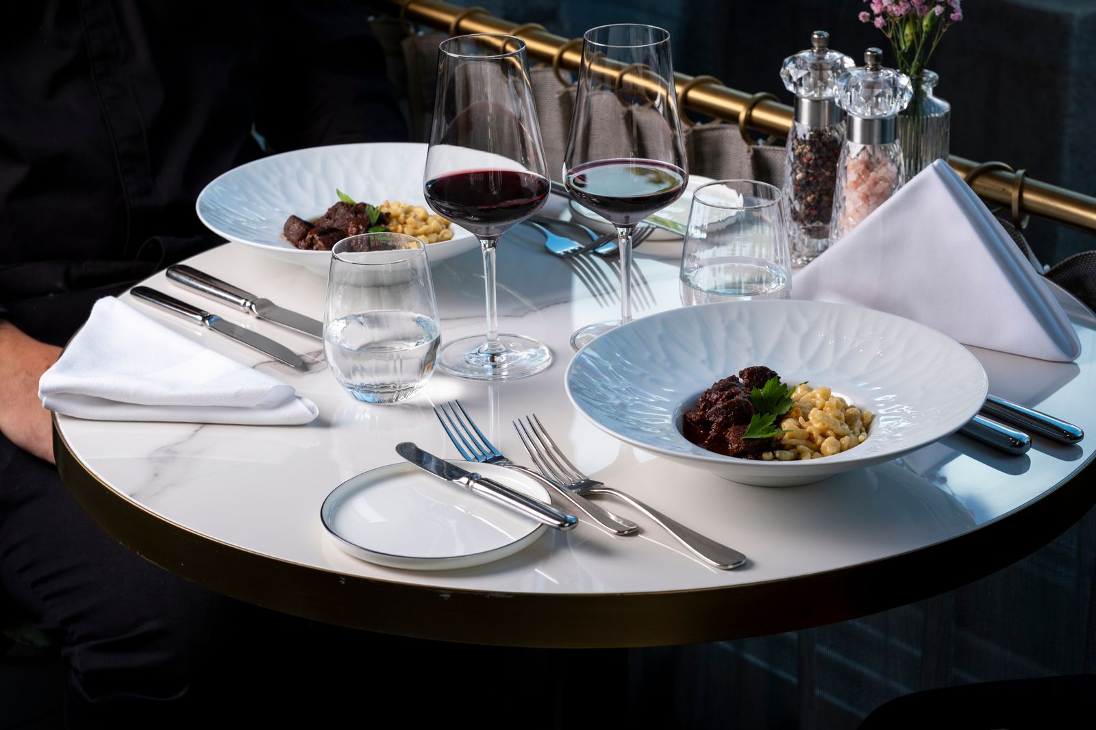 Ameron-Zuerich-Kiraly-Hirschgulasch-6017