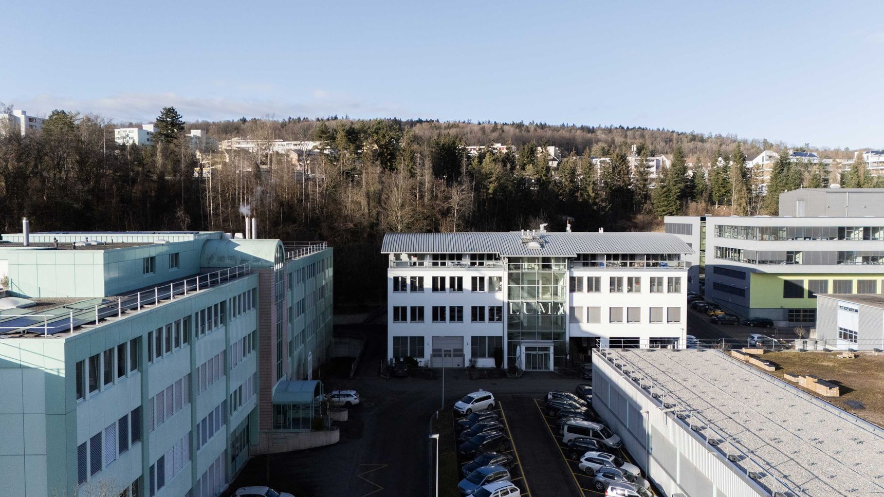 LUMA-Mood-allink-DJI_20260126153136_0033_D